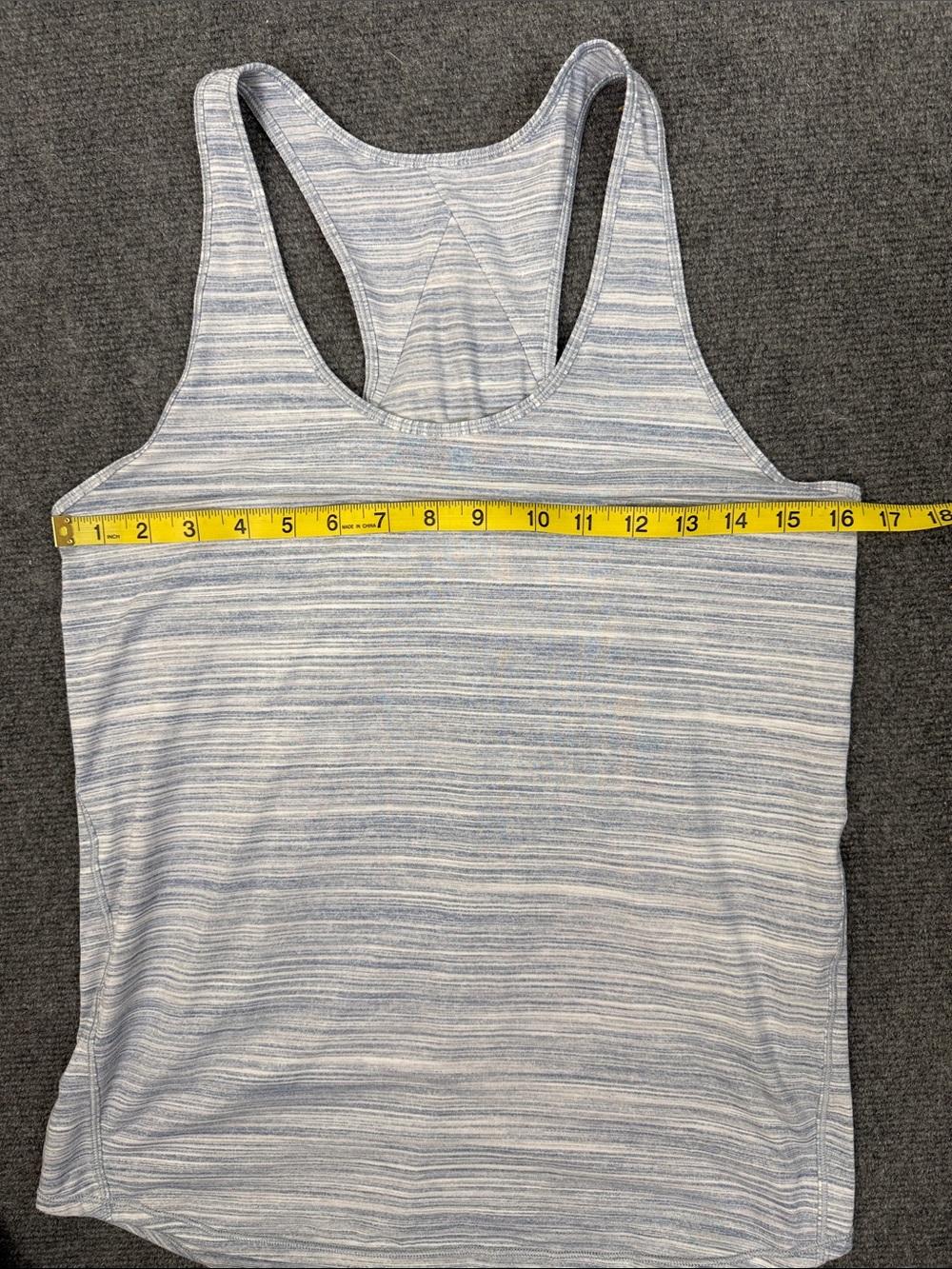 Lululemon Essential Tank Pleated Light Blue Striped Sz 6/8 (A2) - Picture 8 of 9